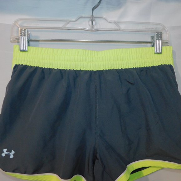 Under Amour Womens XS Semi Fitted Heat Gear Gray yellow Womens Running Shorts - Picture 6 of 8